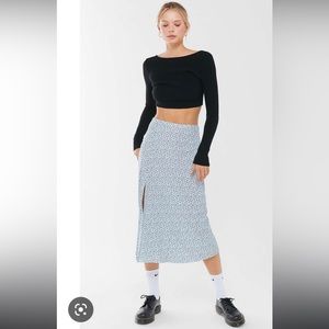UO Ella Soft Woven Front Slit Midi Skirt